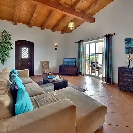 빌라 Monte De Madrinha *